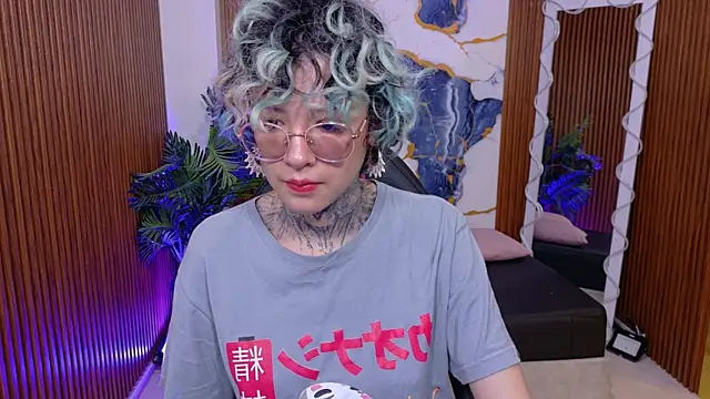 Lyra tay online show from 07-23-26, 07:12