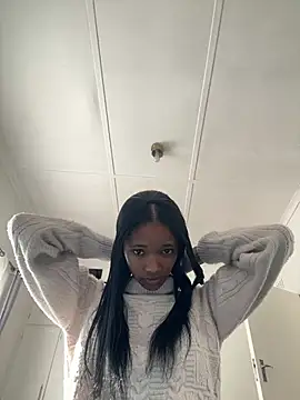 SweetBeauty4you online show from 07-21-26, 12:07