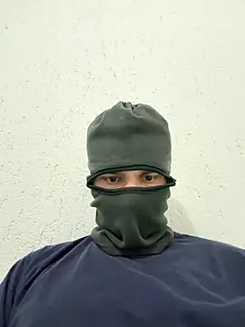 Snapshot of __950 chatting on 03-08-26, 09:51 950 online show from 03-08-26, 09:51