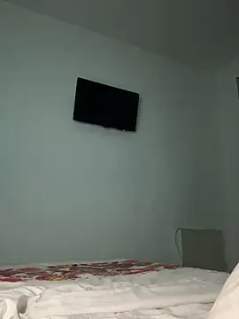 Snapshot of Soft_Temptation chatting on 03-10-26, 04:45 Soft Temptation online show from 03-10-26, 04:45