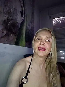 Snapshot of ssndratrans chatting on 04-23-26, 12:29 ssndratrans online show from 04-23-26, 12:29
