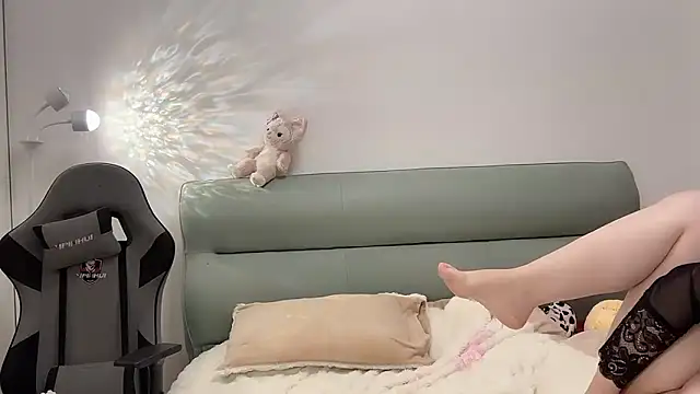 Susu-36E online show from 03-14-26, 06:24