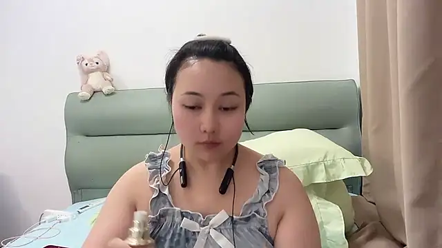 Susu-36E online show from 05-26-26, 10:00
