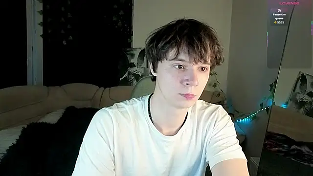 Snapshot of AnthonyCuutie chatting on 05-01-26, 05:39 AnthonyCuutie online show from 05-01-26, 05:39