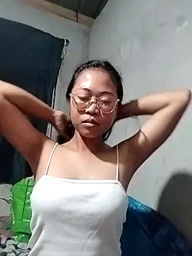 angelpinay44 online show from 04-13-26, 04:56