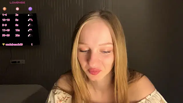 Snapshot of Anika_Socutehe chatting on 04-25-26, 08:39 Anika Socutehe online show from 04-25-26, 08:39