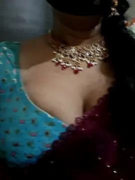 Snapshot of AnushaTelugu chatting on 07-02-26, 07:09 AnushaTelugu online show from 07-02-26, 07:09