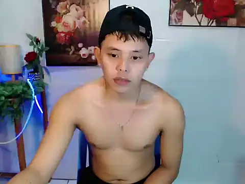 Snapshot of Baby_Maxxx chatting on 06-27-26, 09:03 Baby Maxxx online show from 06-27-26, 09:03