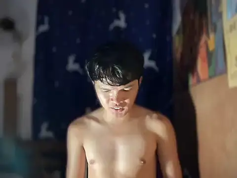 Snapshot of petiteasianxxx chatting on 04-25-26, 01:52 petiteasianxxx online show from 04-25-26, 01:52