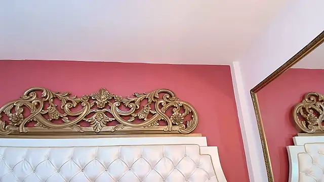 AllyRoux online show from 05-19-26, 02:12