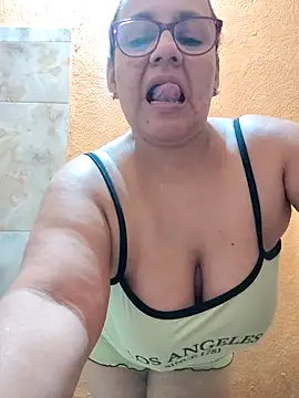 Roxy 77 online show from 03-16-26, 03:56