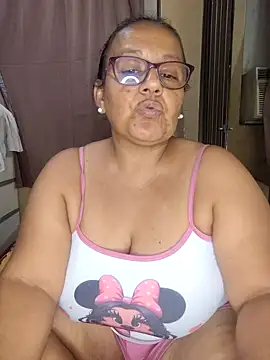 Roxy 77 online show from 03-21-26, 04:06