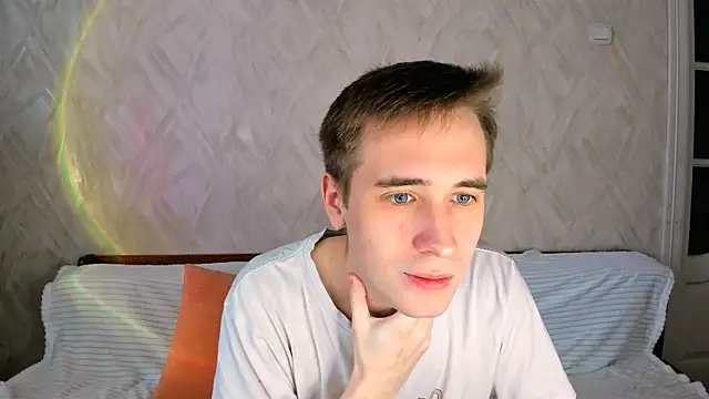 Snapshot of Alfred_bucks chatting on 03-12-26, 09:15 Alfred bucks online show from 03-12-26, 09:15