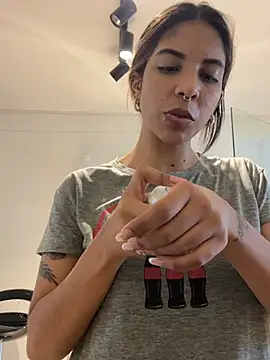 VioletaHills  online show from 04-01-26, 12:28