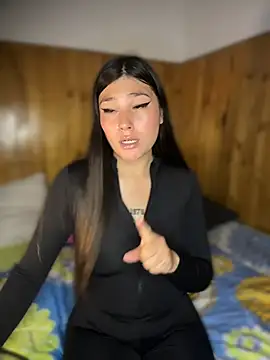 Snapshot of Miss_Dani chatting on 06-01-26, 04:58 Miss Dani online show from 06-01-26, 04:58