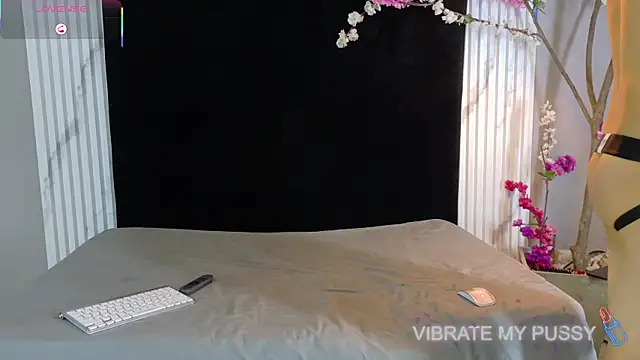 Danteandviolete cr online show from 04-19-26, 11:31