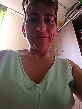 Lucia Rios online show from 05-19-26, 09:32