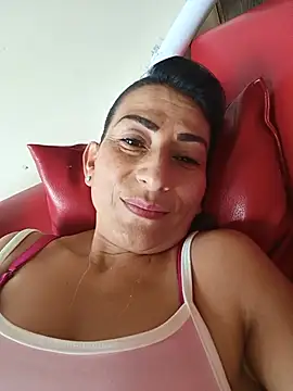 Lucia Rios online show from 05-24-26, 09:53