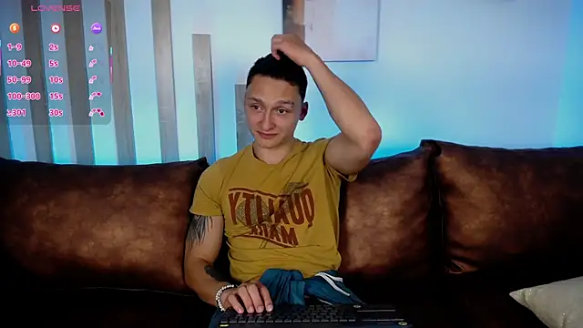 DIEGO JONES online show from 06-03-26, 01:03