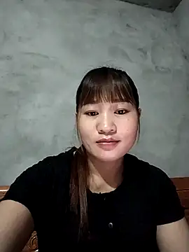 Lilinn  online show from 04-16-26, 10:23