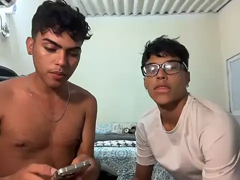 DeividBigCock23 online show from 04-25-26, 02:14