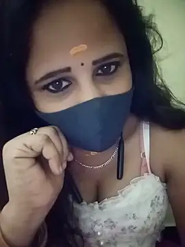 Snapshot of Tamil_Rani- chatting on 05-16-26, 06:39 Tamil Rani- online show from 05-16-26, 06:39