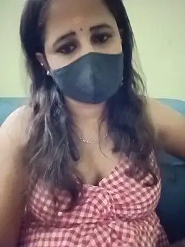 Snapshot of Tamil_Rani- chatting on 05-28-26, 07:00 Tamil Rani- online show from 05-28-26, 07:00