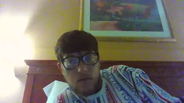 Snapshot of Darkcrowncouple chatting on 03-02-26, 05:53 Darkcrowncouple online show from 03-02-26, 05:53