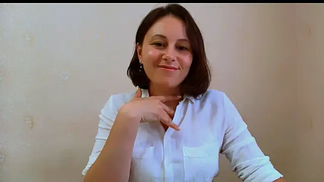 Inessa beauty online show from 07-04-26, 01:39