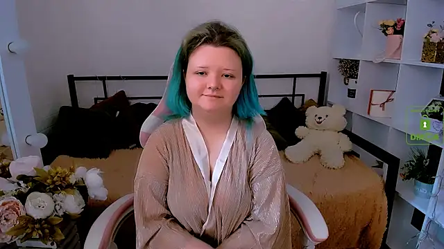 Snapshot of Lunaar_ chatting on 03-12-26, 07:47 Lunaar online show from 03-12-26, 07:47