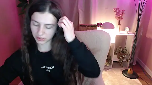 MistyBree online show from 04-06-26, 08:37