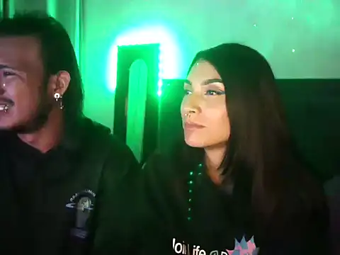 Snapshot of JadeYJacob chatting on 03-20-26, 05:12 JadeYJacob online show from 03-20-26, 05:12