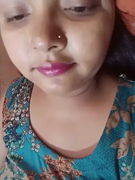 Snapshot of priti_25 chatting on 06-05-26, 05:58 priti 25 online show from 06-05-26, 05:58