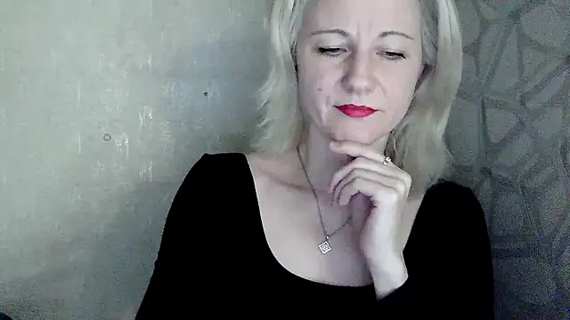 Katerina-Kissa online show from 04-18-26, 07:18