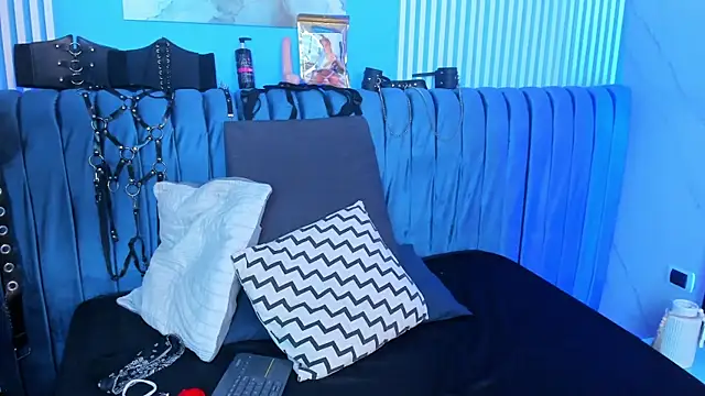 maiteandlexy online show from 03-03-26, 07:20