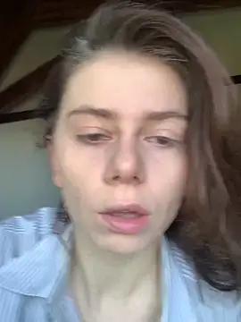 Snapshot of VelvetChloe chatting on 03-02-26, 12:45 VelvetChloe online show from 03-02-26, 12:45