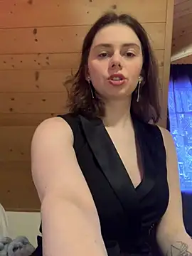 Snapshot of VelvetChloe chatting on 03-11-26, 12:00 VelvetChloe online show from 03-11-26, 12:00