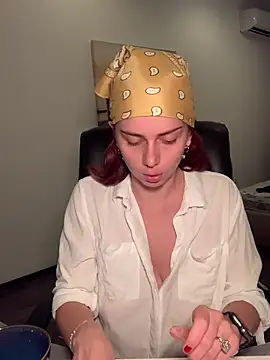Snapshot of VelvetChloe chatting on 07-22-26, 03:37 VelvetChloe online show from 07-22-26, 03:37