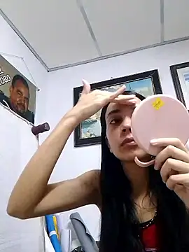 Snapshot of BiancaRoyale chatting on 03-07-26, 12:07 BiancaRoyale online show from 03-07-26, 12:07