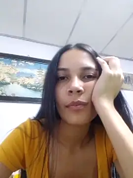 Snapshot of BiancaRoyale chatting on 03-21-26, 05:23 BiancaRoyale online show from 03-21-26, 05:23