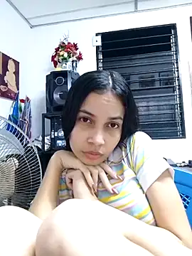 Snapshot of BiancaRoyale chatting on 04-23-26, 08:13 BiancaRoyale online show from 04-23-26, 08:13