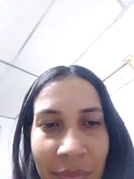 Snapshot of BiancaRoyale chatting on 04-30-26, 07:58 BiancaRoyale online show from 04-30-26, 07:58