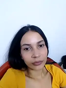 Snapshot of BiancaRoyale chatting on 05-23-26, 07:02 BiancaRoyale online show from 05-23-26, 07:02