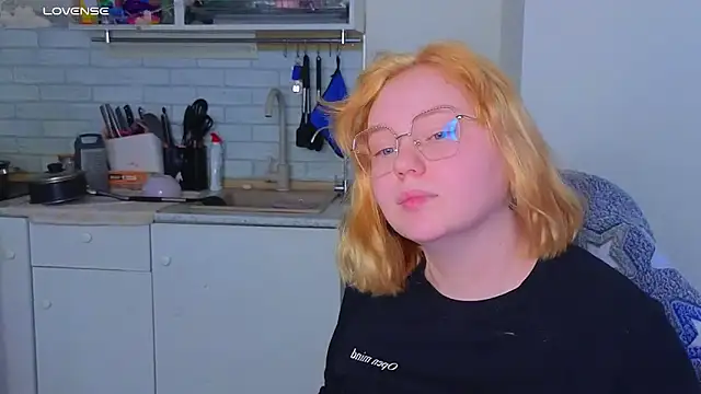 soft focus online show from 05-02-26, 04:50