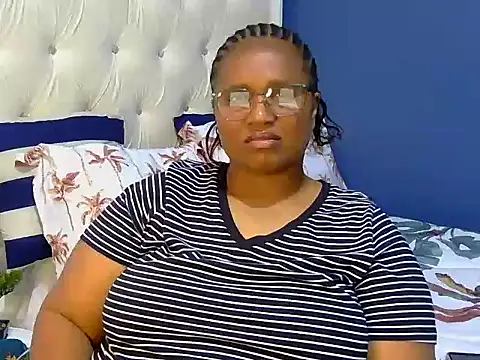 Cuddle Zee online show from 05-04-26, 03:08