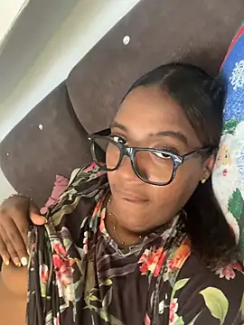 Emi rousse online show from 04-06-26, 01:01