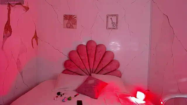 GabyOwenss online show from 03-11-26, 10:05