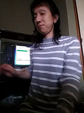 Snapshot of mako7612 chatting on 05-07-26, 07:25 mako7612 online show from 05-07-26, 07:25