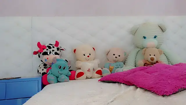 catriona queen16 online show from 03-20-26, 03:44