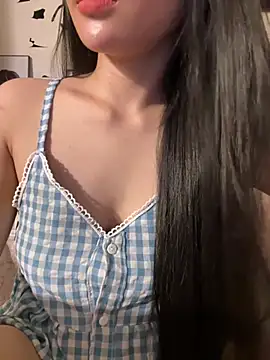 Snapshot of Angela-sexxy chatting on 04-22-26, 03:57 Angela-sexxy online show from 04-22-26, 03:57